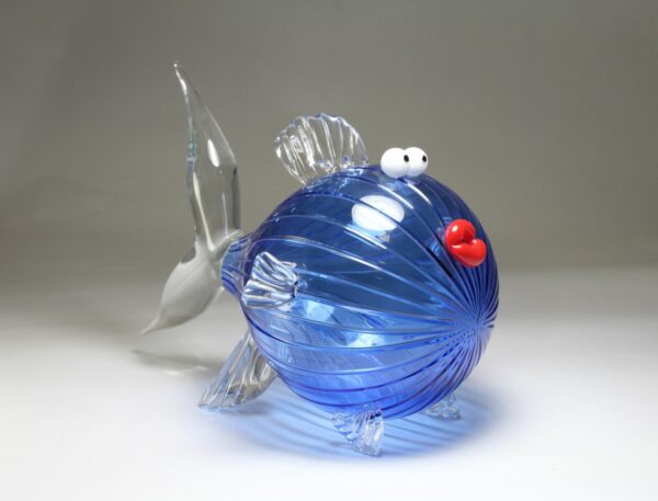 Grand poisson bleu taillé