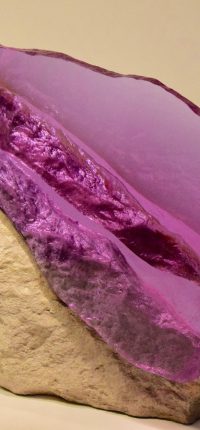 Esprit_de_la_pierre_cristal_violet_porphyre