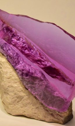 Esprit_de_la_pierre_cristal_violet_porphyre